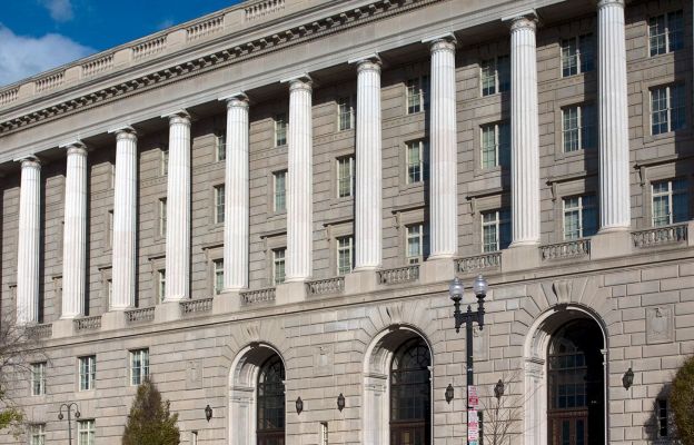irs buidling.jpg